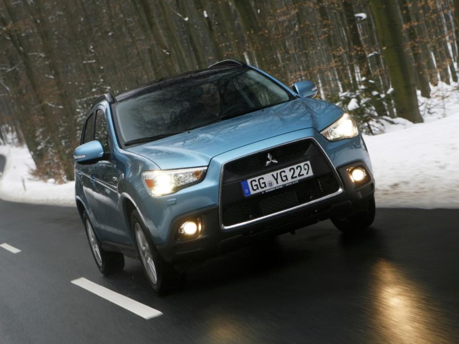  Mitsubishi ASX 2010 года  (фото 54 из 82)